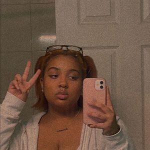 Meet your Posher, Serena